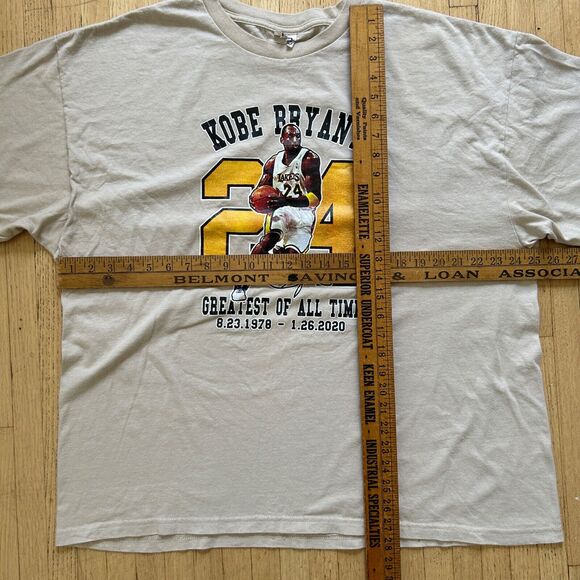 Kobe Bryant  Lakers T Shirt Greatest Of All Time Memorial Tee Beige 3XL #24 - Picture 6 of 7